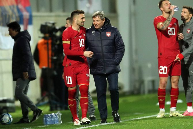 Dušan Tadić, Dragan Stojković Piksi, Fudbalska reprezentacija Srbije Dušan Tadić, Dragan Stojković Piksi, Fudbalska reprezentacija Srbije