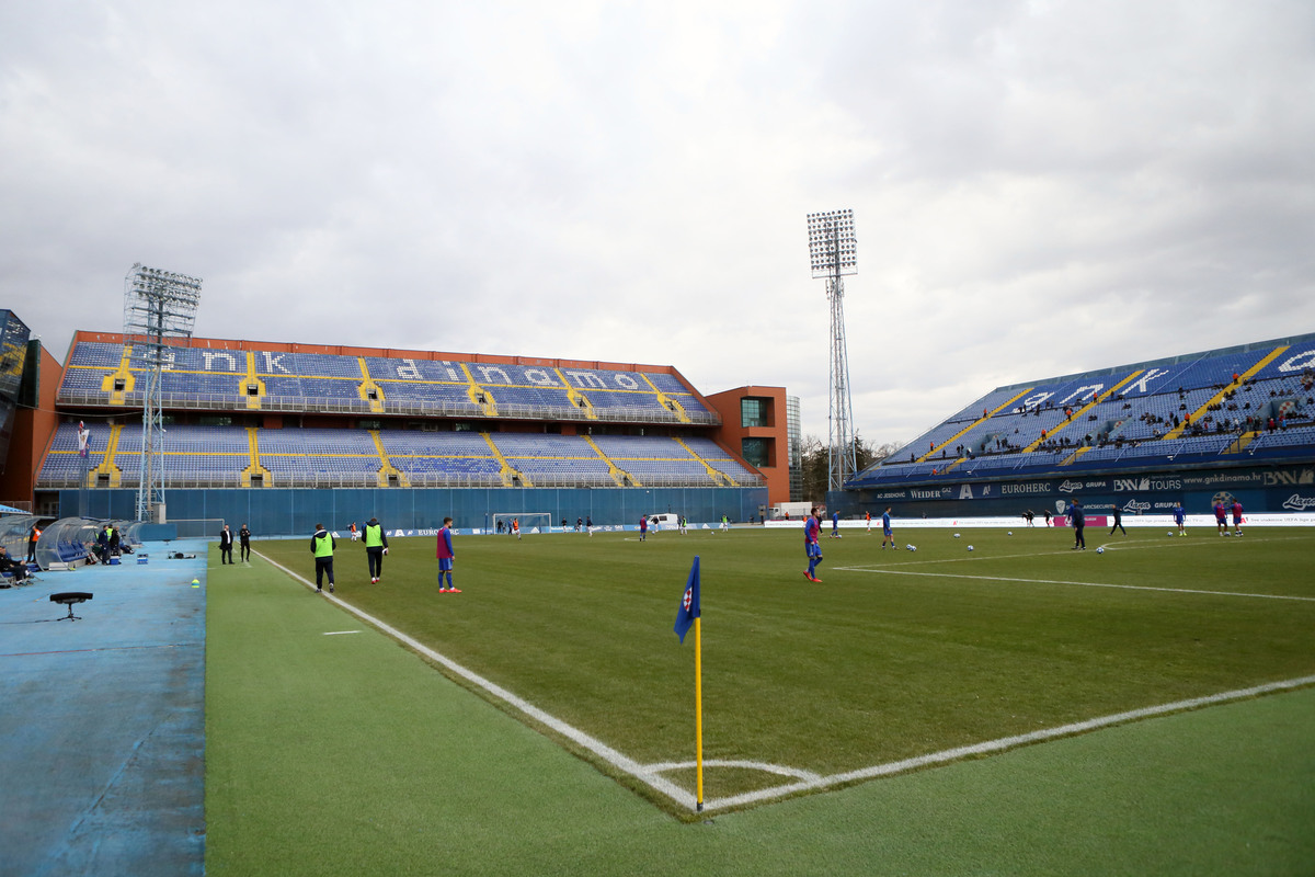 "Maksimir je trošna rupa, ovde bukvalno leži jedna cigla, sve se raspada..."
