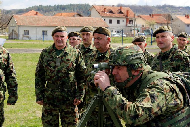 Obilazak jedinica Vojske Srbije u garnizonu Zaječar