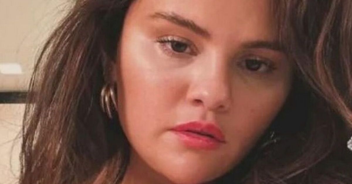 Selena Gomez obrisala "uplakani" video: Insajder tvrdi - iz straha da ne izgubi Trampove kupce njene kozmetike