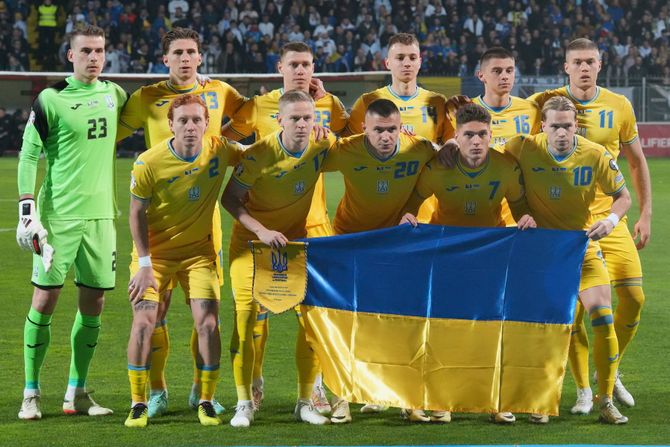 Fudbalska reprezentacija Ukrajine Fudbalska reprezentacija Ukrajine