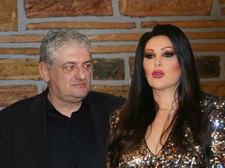 Dragana Mirković, Toni Bjelić