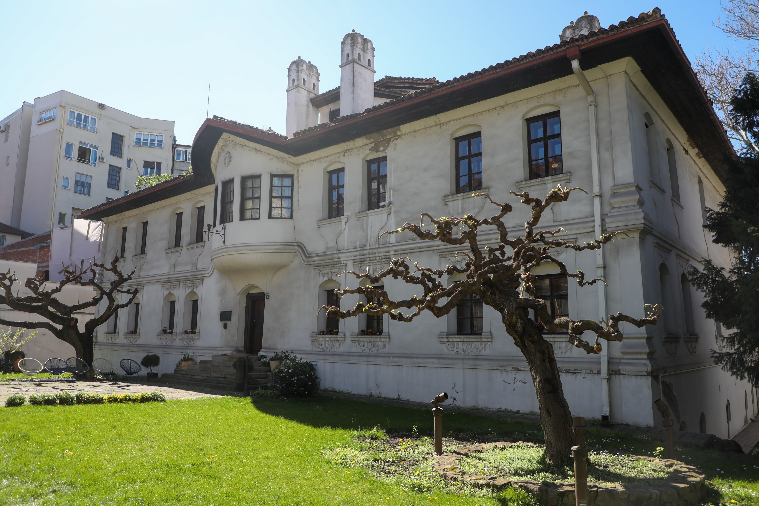 Izložba “Beograd, grad u kome stvaram” otvorena u Konaku kneginje Ljubice