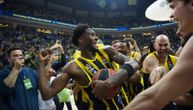 Fenerbahče je šampion Turske! Hejs-Dejvis briljirao, Larkin promašio šut za "majstoricu"