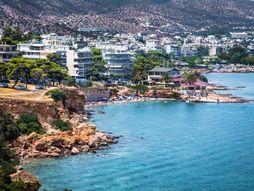 Vari, Varkiza, Grčka