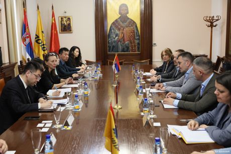 Poseta delegacije Kine Pošti Srbije