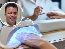 Predrag Poleksić aparat za nokte, lakiranje noktiju nadogradnja