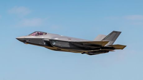 RNLAF F-35 take-off