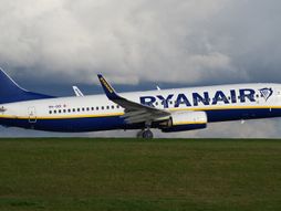 Avion Rajaner Ryanair 02