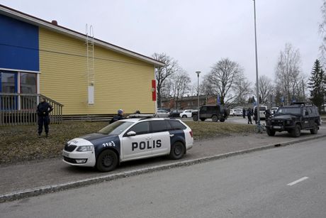 Viertola osnovna škola policija pucnjava Finska