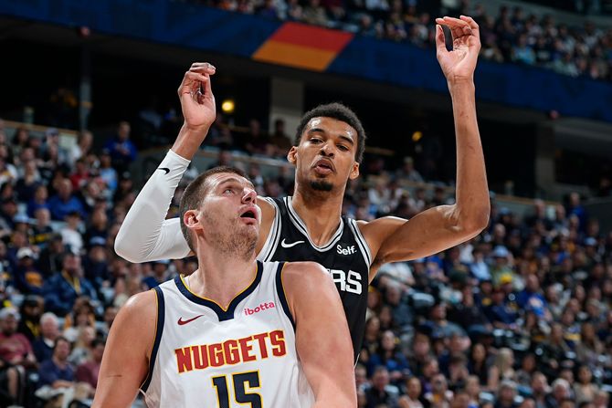Nikola Jokić i Viktor Vembanjama Nikola Jokić i Viktor Vembanjama