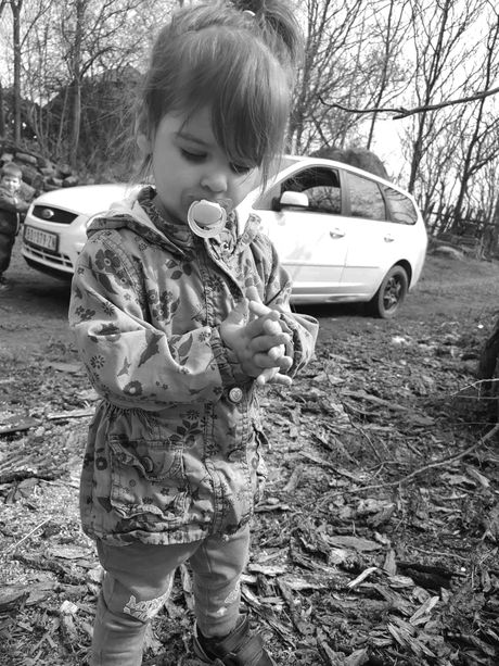 Majka treba da se pita gde joj je dete, a ne cela Srbija: Tišina u Banjskom Polju, svi se pitaju gde je Danka – Vesti Majka treba da se pita gde joj je dete, a ne cela Srbija: Tišina u Banjskom Polju, svi se pitaju gde je Danka – Vesti