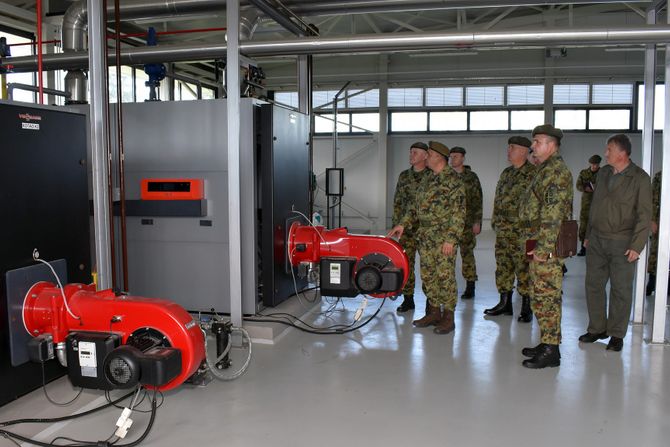 Vojska zamenik načelnika Generalštaba Želimir Glišović obilazak kasarne Loznica 111 pešadijski bataljon Prve brigade kopnene vojske
