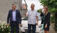 POČEO NOVI CIKLUS AKCIJE "STRUJU ŠTEDI DA HUMANOST VIŠE VREDI": Fiat 500 hibrid čeka najsrećnijeg štedišu