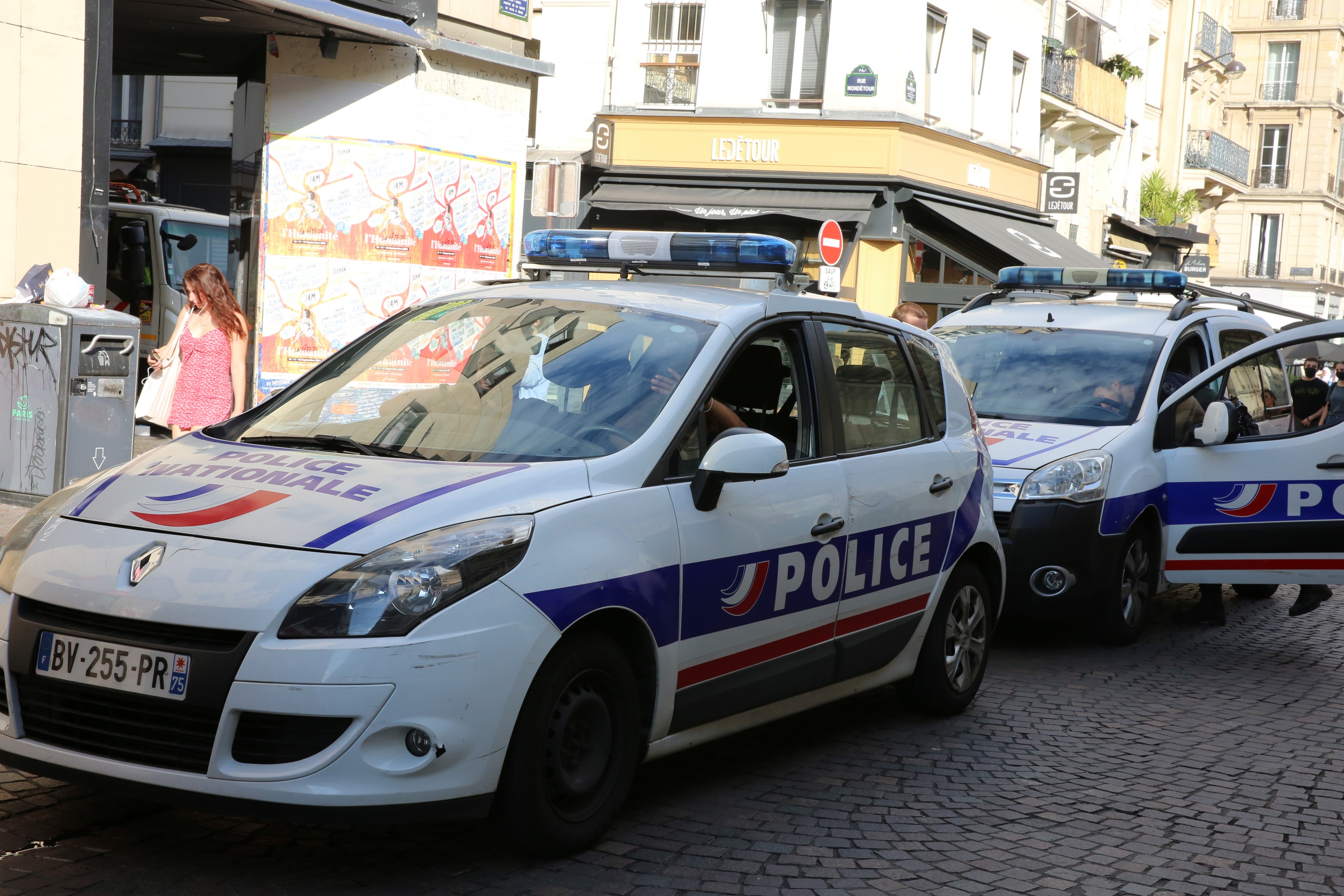 Četiri tinejdžera poginula u saobraćajnoj nesreći: Tuga u Francuskoj