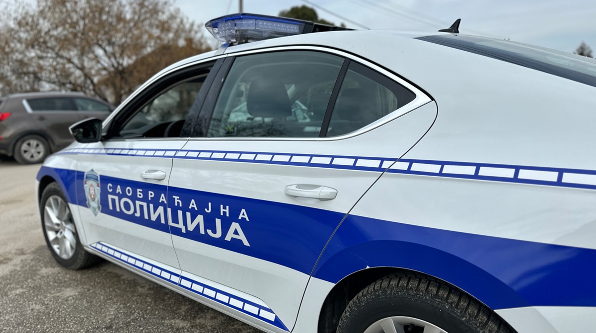 Dolijao lajkovački fantom! Odšlepana krcata "panda" koja je postala hit na mrežama, a vlasnik - MISTERIJA