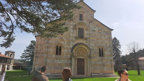 Visoki Dečani na KiM