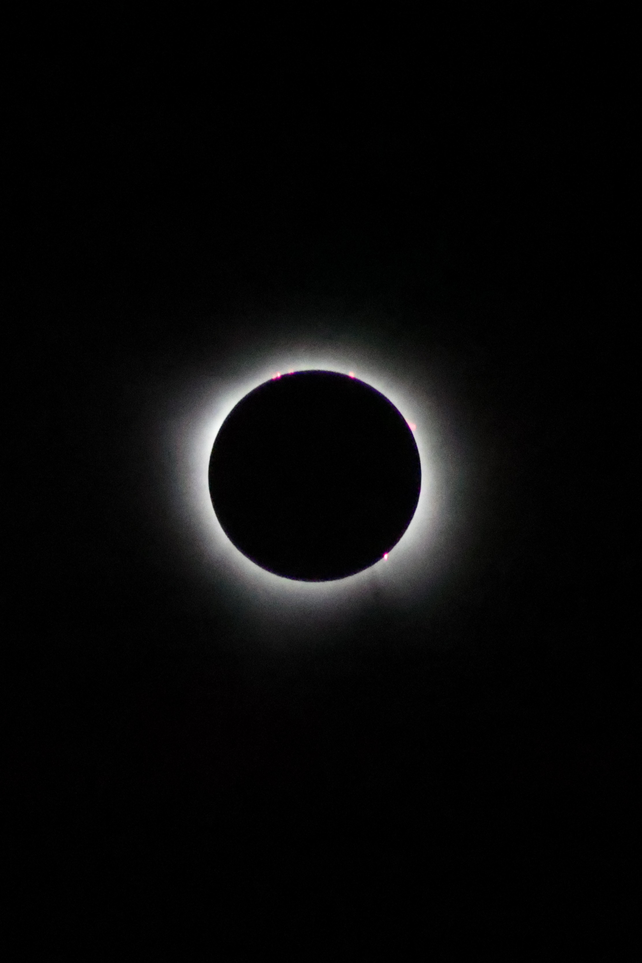 STIŽE NAM "POMRAČENJE VEKA": Dan će se pretvoriti u potpunu noć, a ovaj prizor neće se videti do 2114. godine!