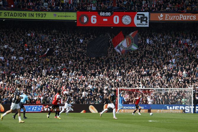 FK Fejenord - FK Ajaks