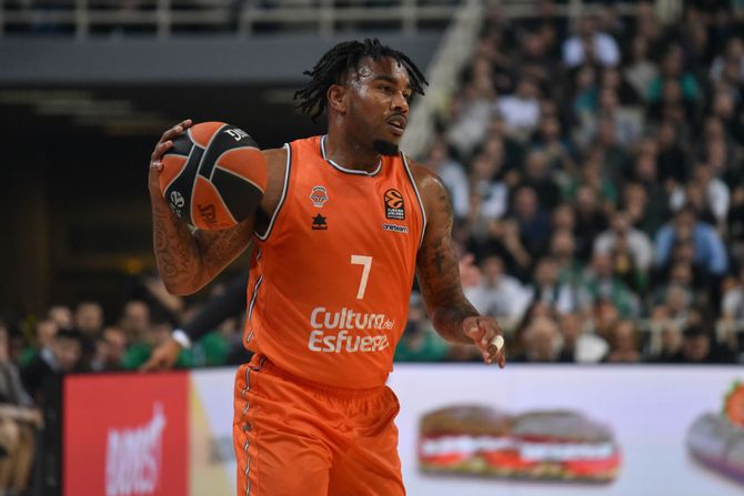 Kris Džons Kris Džons