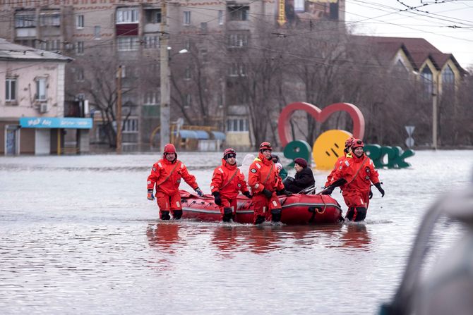 Orsk Orenburg Rusija poplave