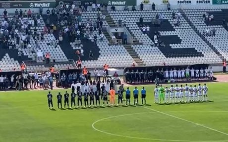 Mališani sa Kosova na utakmici Partizan - Voždovac