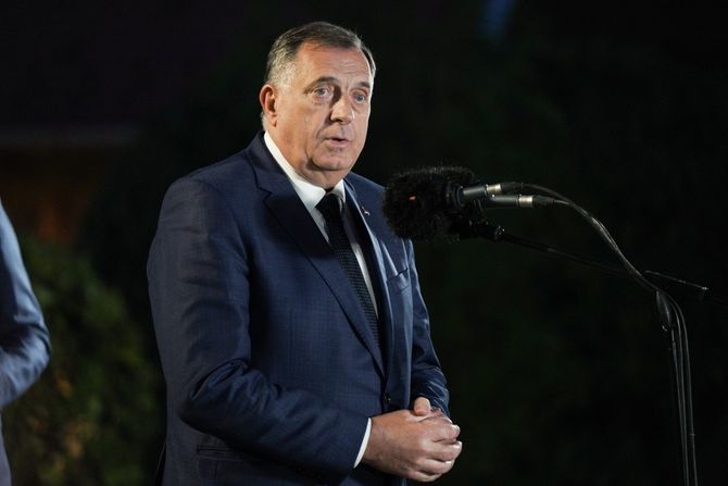 Srbija Republika Srpska Aleksandar Vučić Milorad Dodik izjave obraćanje