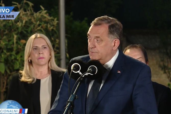 Srbija Republika Srpska Aleksandar Vučić Milorad Dodik Željka Cvijanović obraćanje