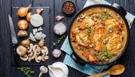 Recept za piletinu u sosu od pečuraka: Kremasti obrok koji možete uz sve kombinovati