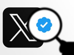 Društvena mreža X, verifikacija, plava kvačica