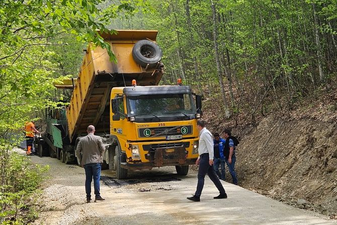 Selo Osoje kod Prijepolja, asfaltiranje