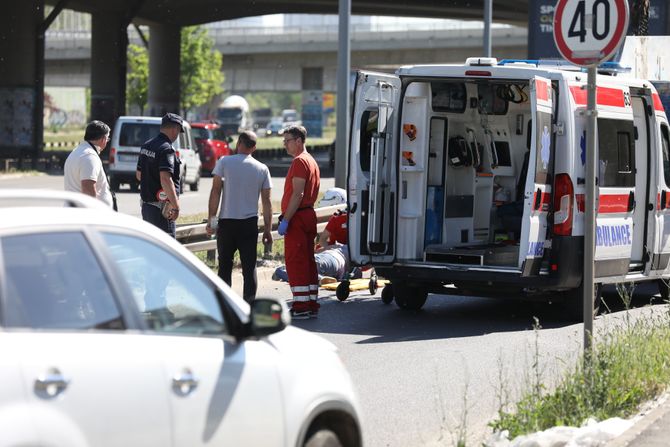 Saobraćajna nesreća, motor, Most na Adi