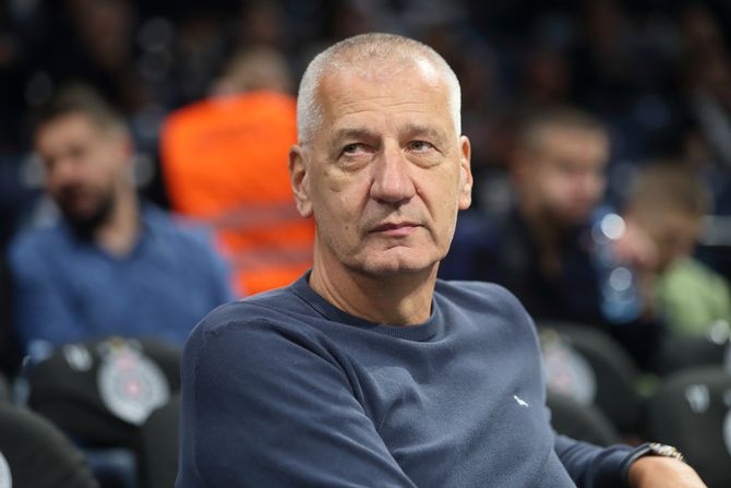 Aco Petrović Aco Petrović