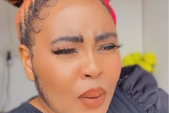 Colourful Saved Makoti Colourful Saved Makoti