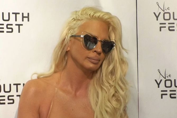 Jelena Karleuša Jelena Karleuša