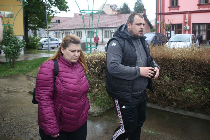 Porodica Ilić, Miloš i ivana