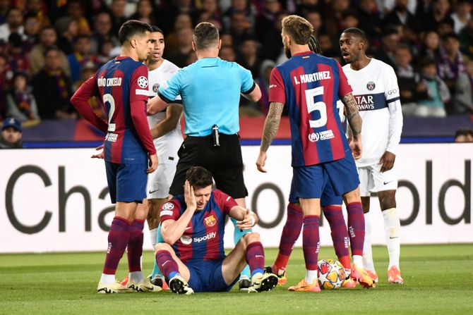 FK Barselona - Robert Levandovski FK Barselona - Robert Levandovski