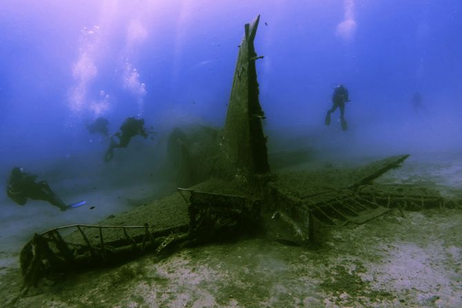 Potopljeni avion