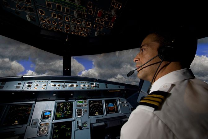 CAE Airbus A320 simulator