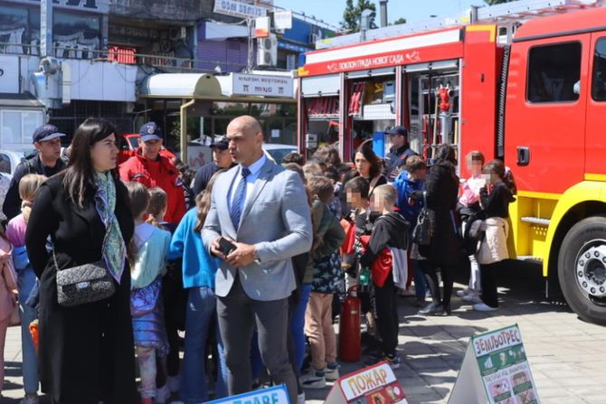 Novi Sad Zajedno i bezbedno kroz detinjstvo