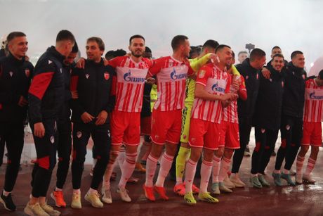 FK Crvena zvezda slavlje  - FK Partizan kup