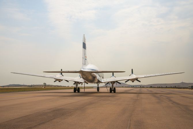 Douglas DC4