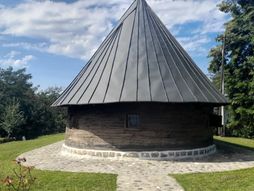 Crkva brvnara, Ljubovija