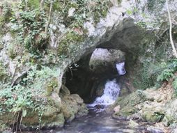 Arilje, Vodena pećina