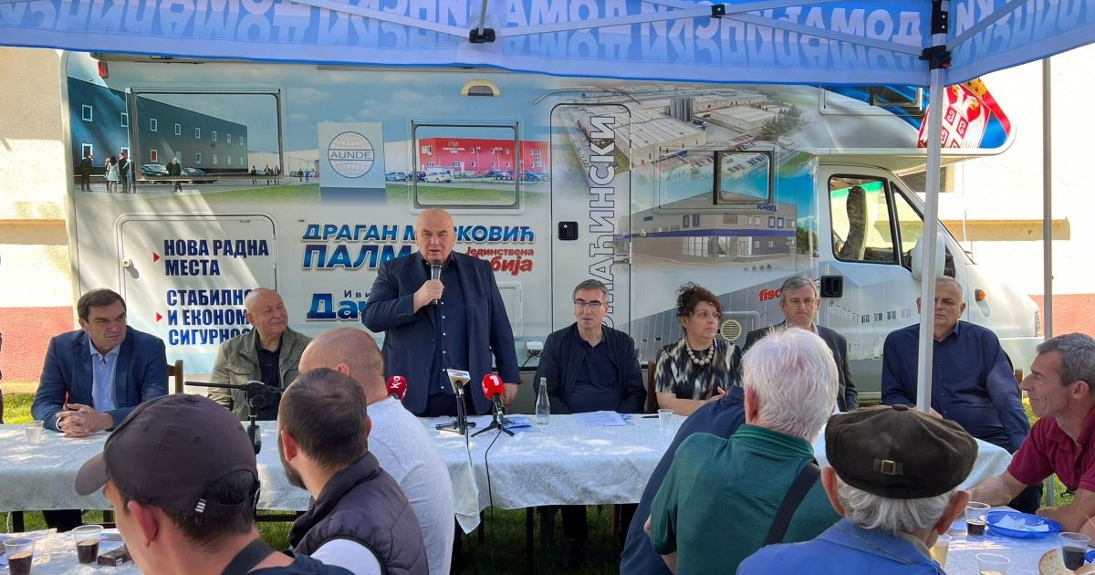 Palma krenuo u kampanju za lokalne izbore u Jagodini: Razgovarao sa meštanima okolnih sela