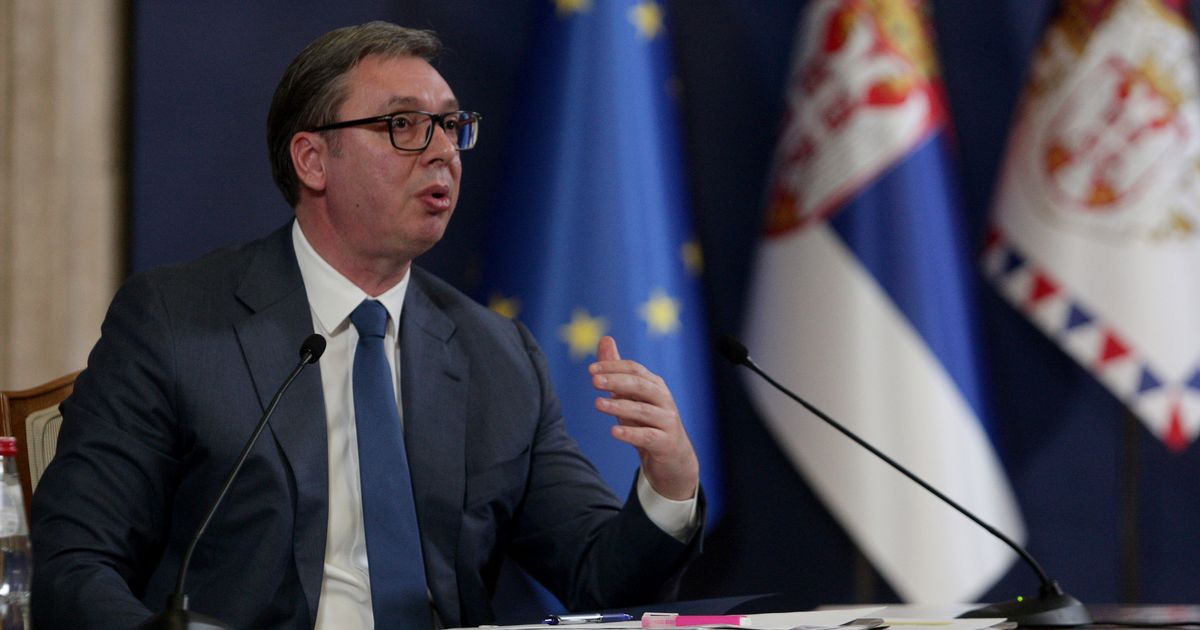 Vučić sa azijskim ambasadorima o izazovima sa kojima se Srbija suočava