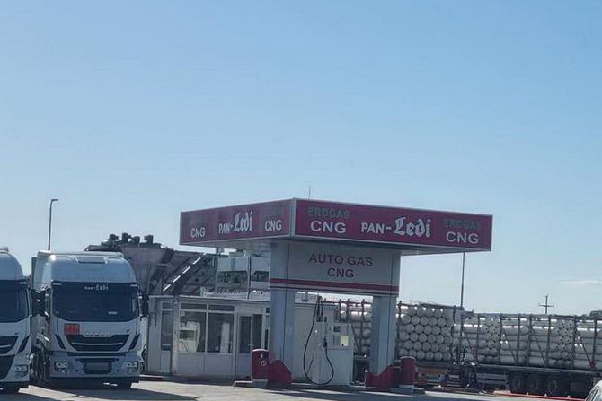 Brestovac eksplozija pumpa Brestovac eksplozija pumpa
