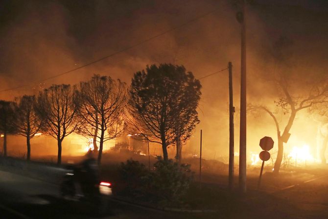 Požar u Grčkoj 2018. godine odneo više od 100 života