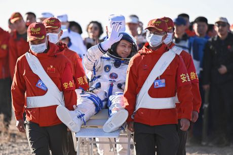 Kineski astronauti