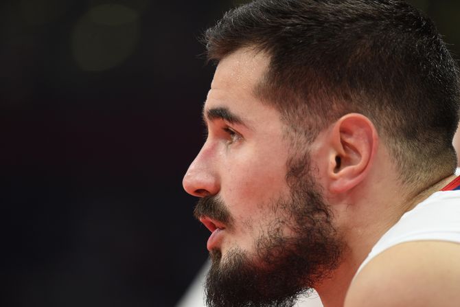 Nikola Kalinić, košarkaška reprezentacija Srbije Nikola Kalinić, košarkaška reprezentacija Srbije